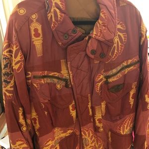 Amazing Women’s Winter Ski Jacket / puffer